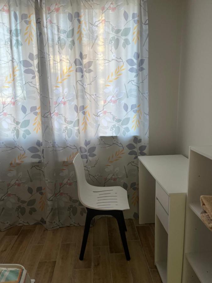 Leo Hotell Atyraū Exteriör bild
